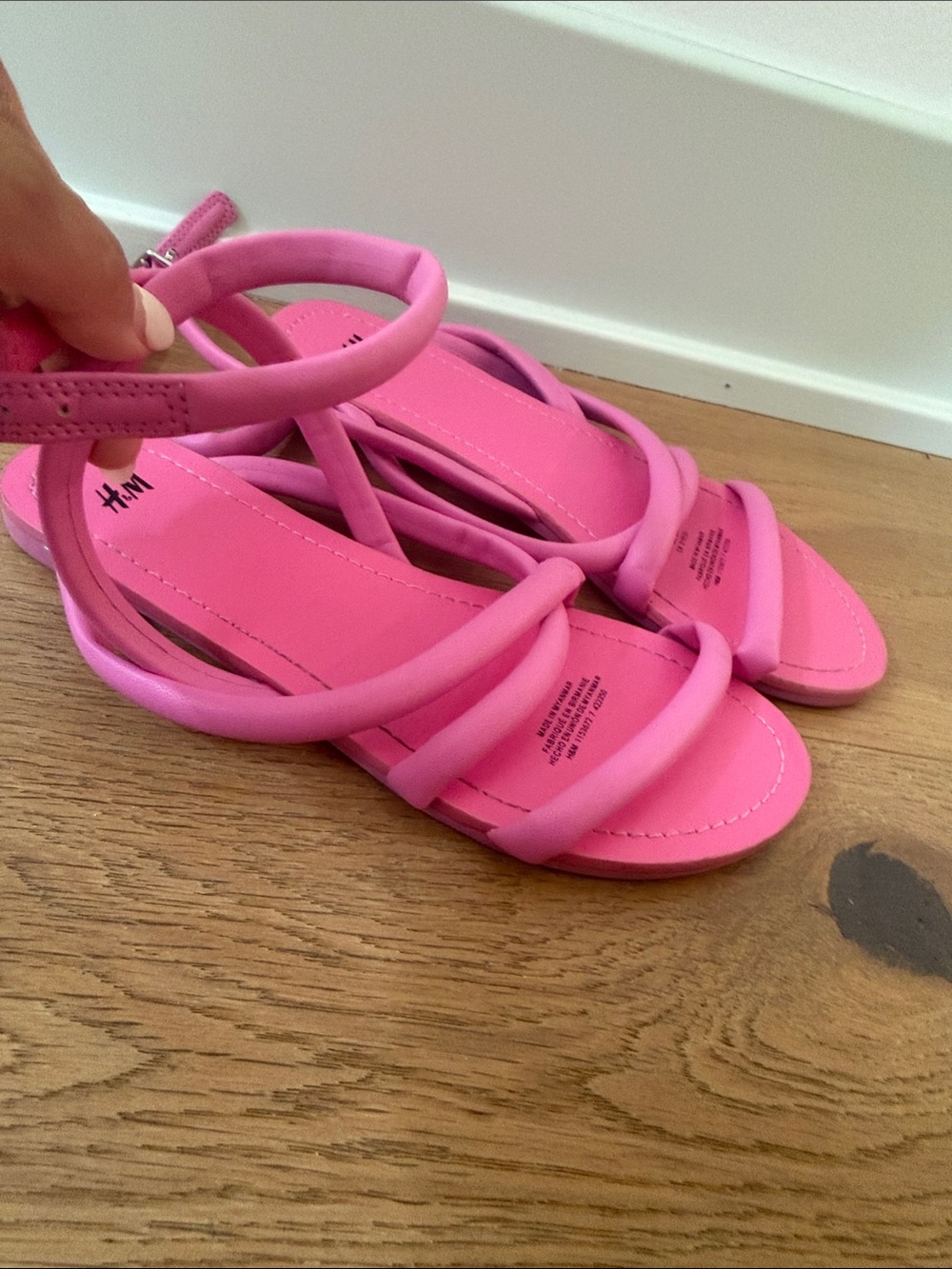 H&M Hot Pink Strappy kid’s Sandals